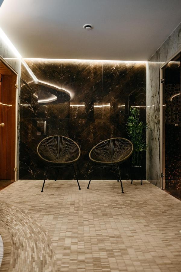 Bohema Hotell Telšiai Exteriör bild